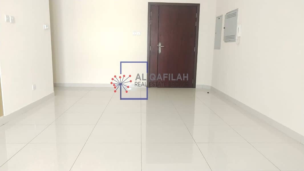 Bright|White goods |  Vibrant Apartment | Near Mall of the Emirates | 4 Cheques