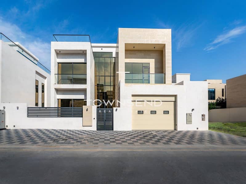 Best Priced 7 Bed | Brand New | Pool Best Priced 7 Bed | Brand New | Pool