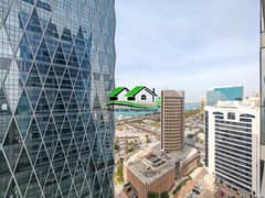 شقة في منطقة الكورنيش 4 غرف 168360 درهم - 14084796