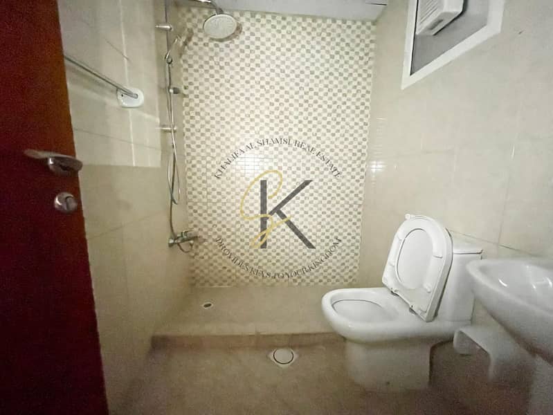 12 1000141370. jpg