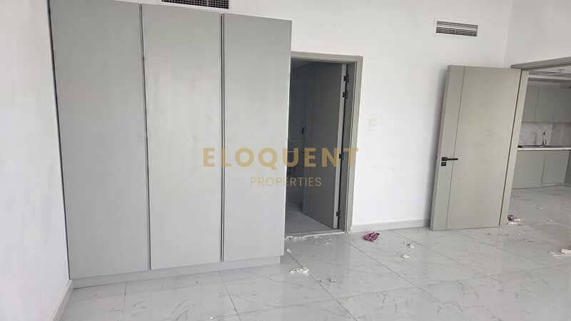 Vacant | Brand New | Unfurnished - Image 8