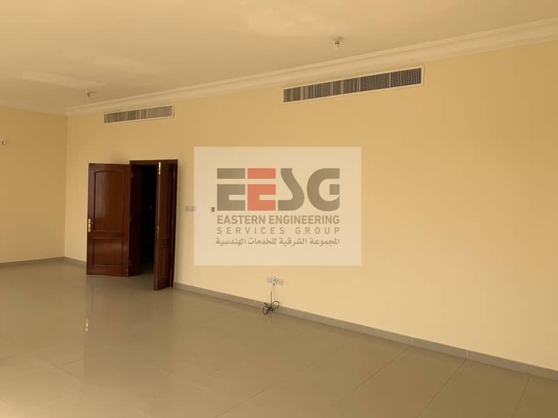 Spacious Flat 4 Bedrooms near to Mushrif Mall in Abu Dhabi City