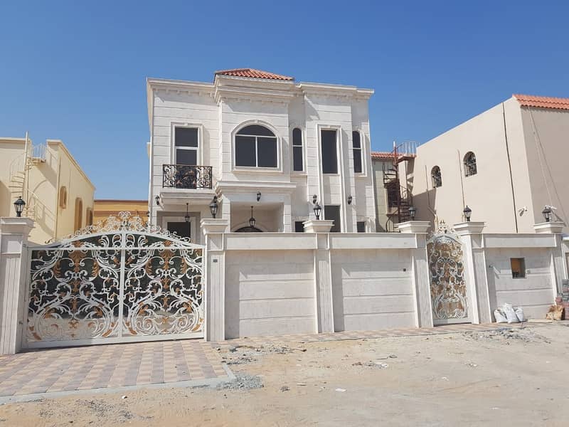 Villa for sale Super Deluxe finishes central air conditioning stone interface close to all services