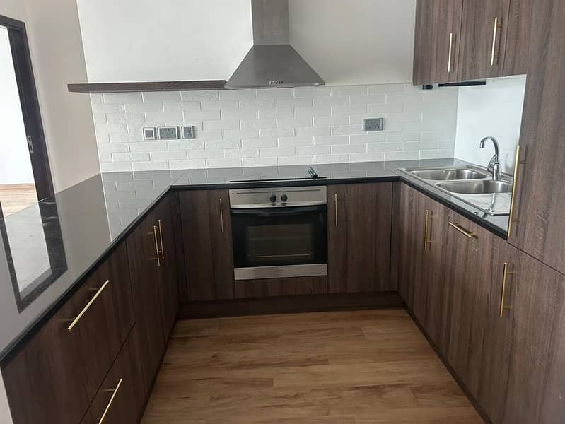 3 5. jpeg