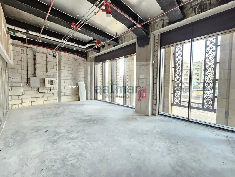 Rent negotiable | No Keymoney | Shell & Core unit for rent | Direct access to Metro | Gold Souq - View 6