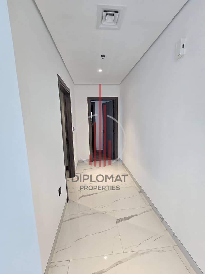 Serene Surrounding | Stunning View - Image 5