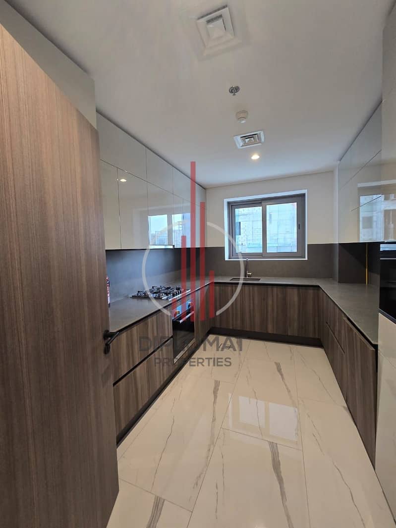 Serene Surrounding | Stunning View - Image 7