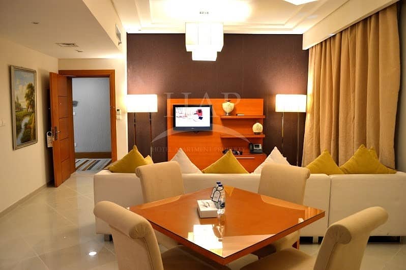 位于芭莎综合社区（Tecom），迪拜豪景园公寓式酒店 2 卧室的酒店式公寓 115000 AED - 4364901
