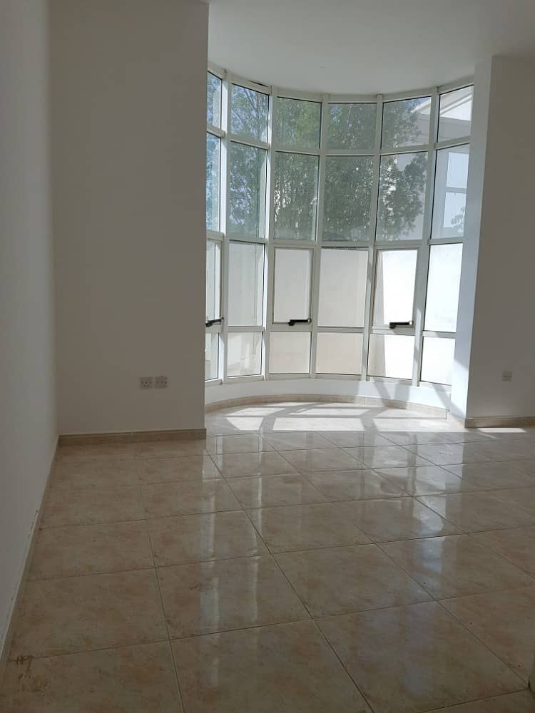1 bedroom in side compound with tawteeq no commission fee parking inside