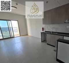 استوديو تملك حر أول ساكن بتشطيبات حديثة مع باركينج وجيم ومسبح في أبراج جاردن ريزيدنس على شارع محمد بن زايد بعجمان