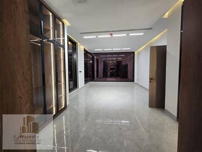 10+ Beds Villa for Sale in Hoshi, Sharjah - WhatsApp Image 2026-01-25 at 12.36. 45 PM. jpeg 10+ Beds Villa for Sale in Hoshi, Sharjah - WhatsApp Image 2026-01-25 at 12.36. 45 PM. jpeg