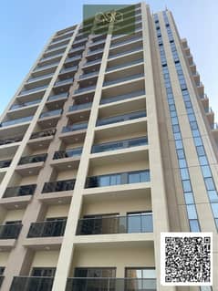 استوديو جديد تمامًا مع موقف سيارات وشرفة | صالة رياضية ومسبح مجانًا | في أزها جاردن