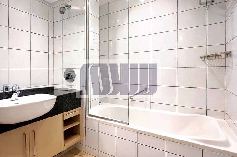 8 0CC95EB2-422E-467A-876C-4D772321D6E9. jpg