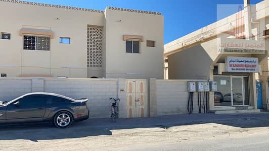 Building zum zum Verkauf in Al Rashidiya, Ajman - 819639a6-2fc7-4a94-8d5e-6d80d882f114. jpg