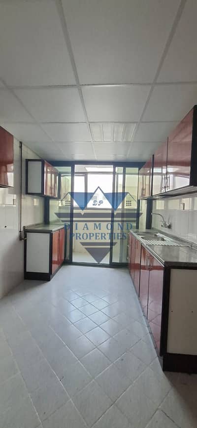 2 Bedroom Flat for Rent in Abu Shagara, Sharjah - IMG-20251210-WA0103. jpg 2 Bedroom Flat for Rent in Abu Shagara, Sharjah - IMG-20251210-WA0103. jpg