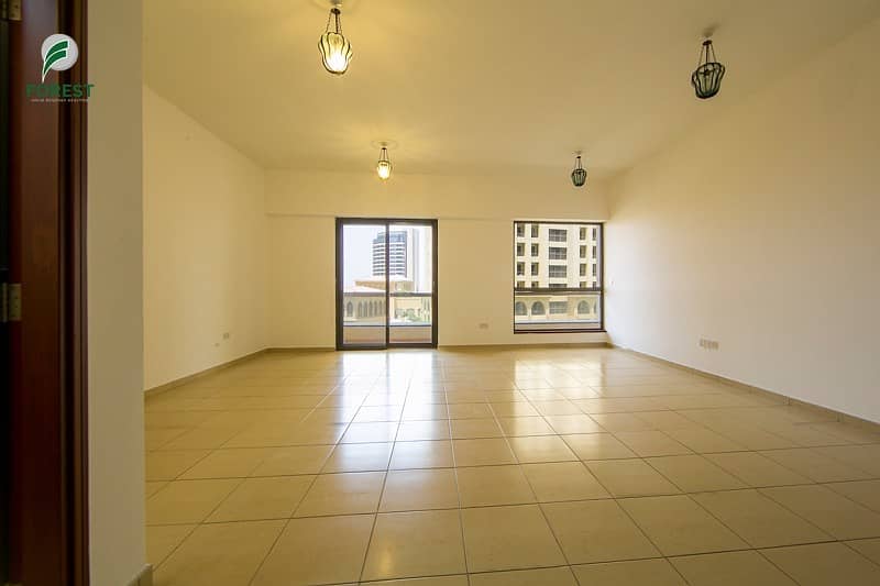 Spacious 2 Bedrooms | Vacant | Low Floor Spacious 2 Bedrooms | Vacant | Low Floor