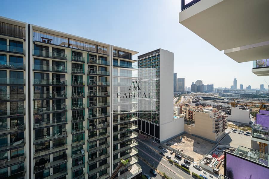 Elegant | Modern | Spacious | Jacuzzi on Balcony - Image 22