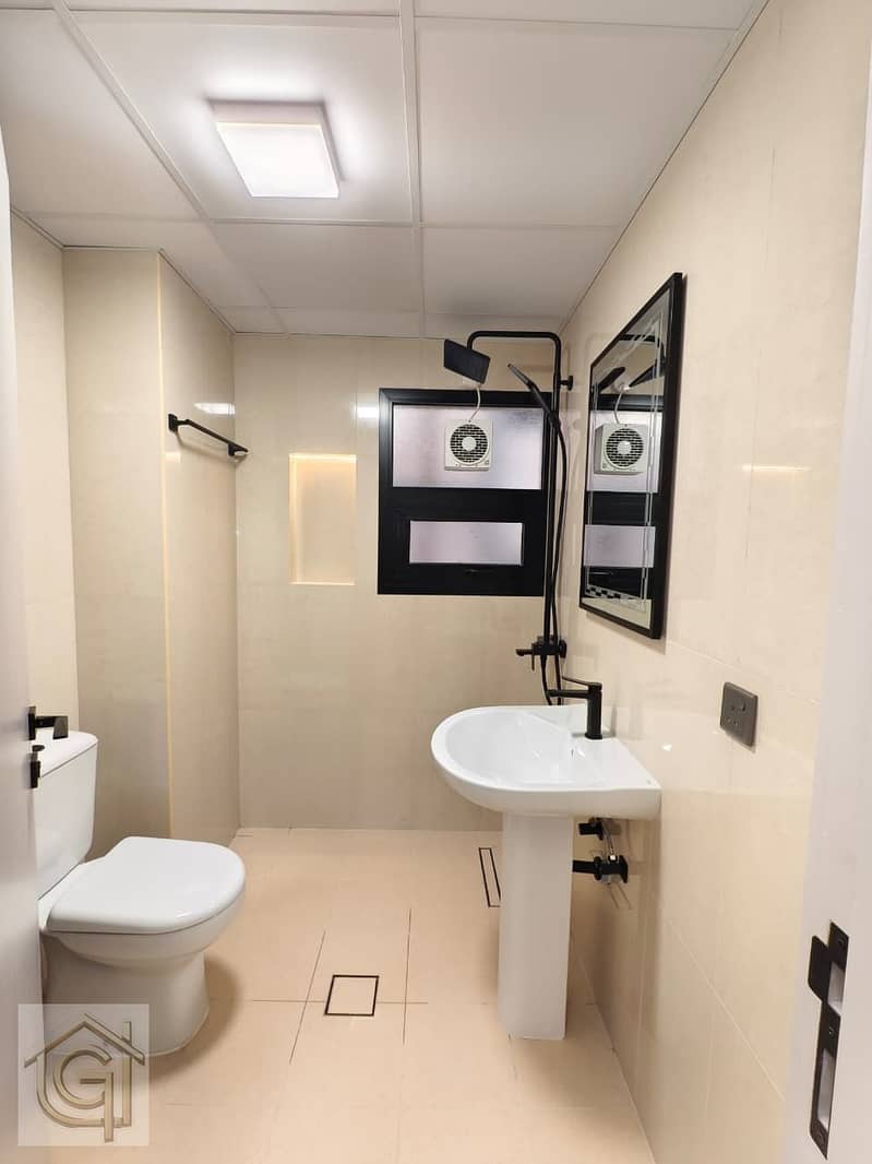 14 Washroom View 2. jpeg