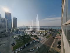 شقة في منطقة الكورنيش 3 غرف 130000 درهم - 14115869