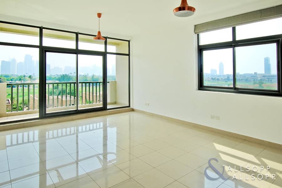 Skyline and Golf View | Spacious | 1 Bed