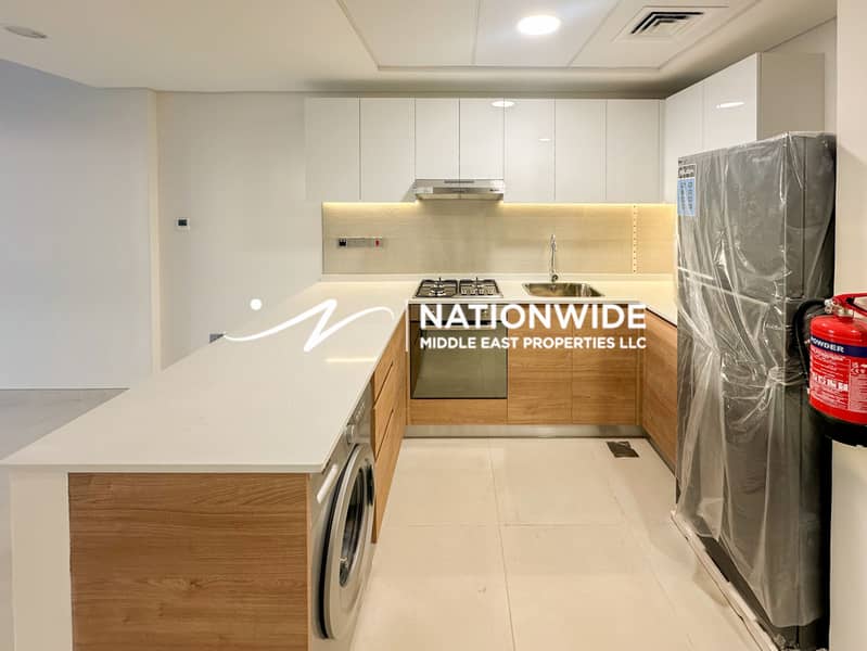 Vacant| Amazing 2BR | Best Layout| Prime Area - Image 5