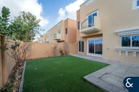 تاون هاوس في قرية ماربيلا،فيكتوري هايتس،مدينة دبي الرياضية 4 غرف 5095000 درهم - 11896075