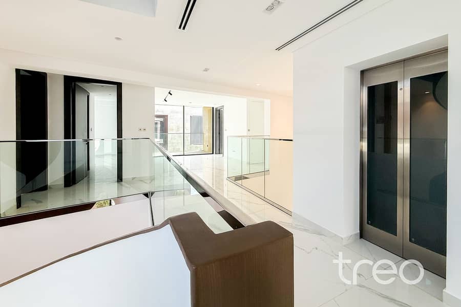 Vacant now | Corner Plot | Single Row - Image 16