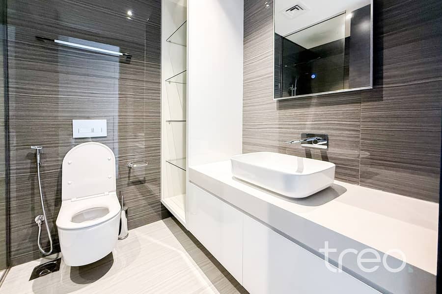 Vacant now | Corner Plot | Single Row - Image 22