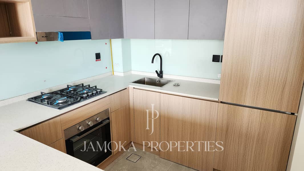 Well-Planned Layout | Ideal for End-Users or Investors | Vacant - Image 6