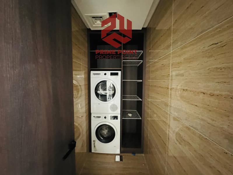 NEW BUILDING PRIME LOCATION | SPACIOUS - Image 5