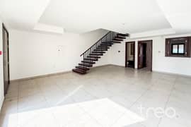 تاون هاوس في فلل شاكسي،الضاحية 15،قرية جميرا الدائرية 4 غرف 189000 درهم - 14120195