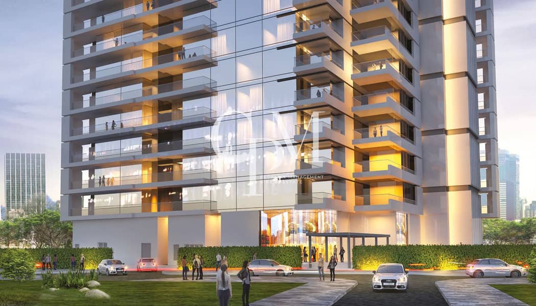 Vista Del Mar 3-BR Apartment | Modern Design | Road Views - Image 1