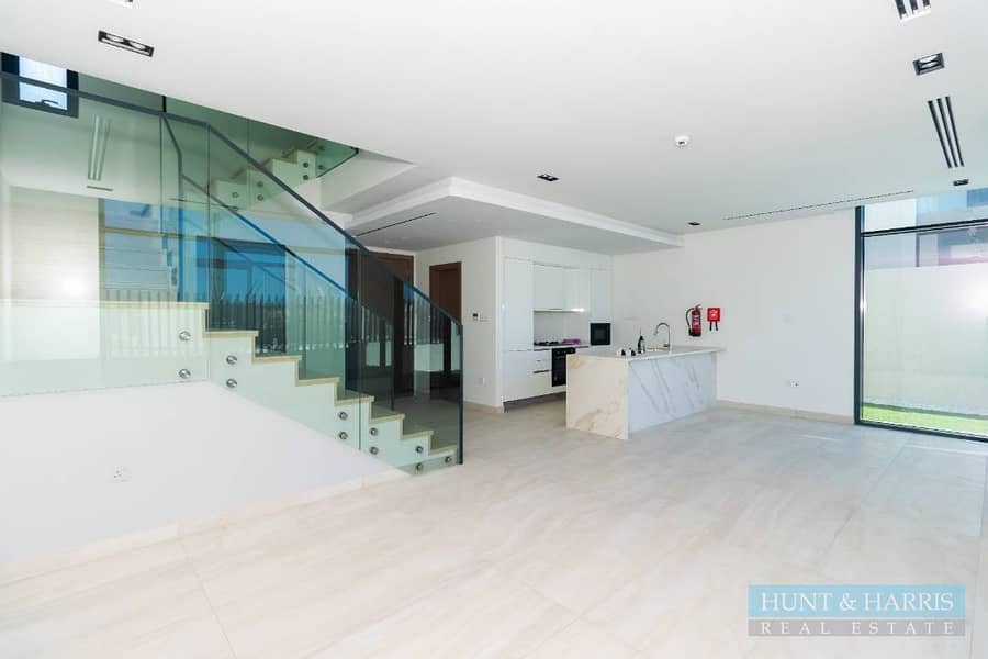 2 Bedroom Townhouse for Rent in Marjan Island - Corner Unit - Image 3