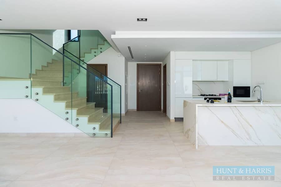 2 Bedroom Townhouse for Rent in Marjan Island - Corner Unit - Image 6
