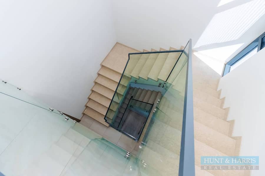 2 Bedroom Townhouse for Rent in Marjan Island - Corner Unit - Image 8