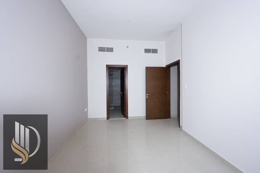 5 WhatsApp Image 2026-01-27 at 8.19. 11 PM. jpeg