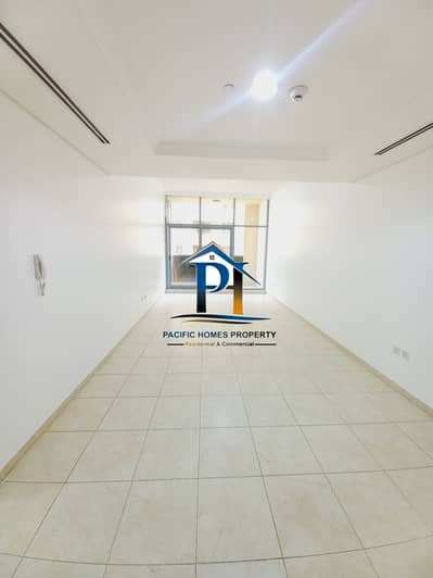 2 habitaciones Apartamento para en Alquiler en Muhaisnah, Dubai - 20260110_135545. jpg
