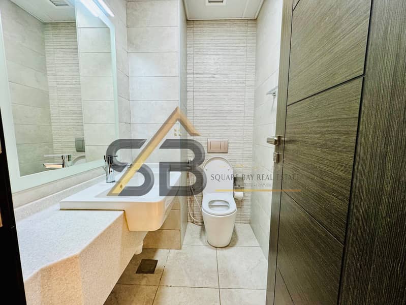 Spacious and Lavish 1BR Apartment with Amazing size and Good Price near Metro - Image 6