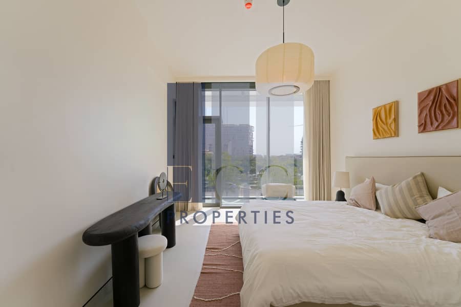 Road View 3 Bedroom Apartment | Spacious Layout | Prime Investment - Image 3