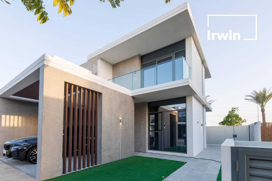 Upgraded | Landscaped | Vacant on Transfer Upgraded | Landscaped | Vacant on Transfer