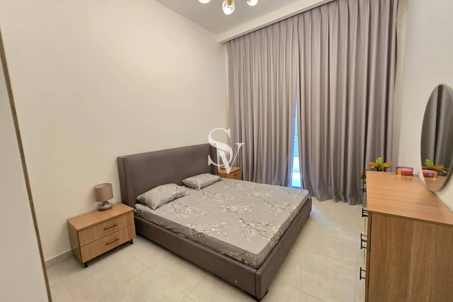 Furnihsed | Maids | Spacious | Near Mall - Image 2