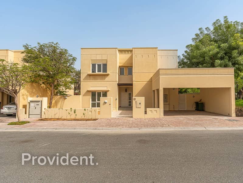 Upgraded Villa | Huge Plot | Vacant Upgraded Villa | Huge Plot | Vacant