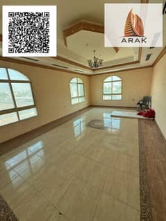 للإيجار السنوي – فيلا سكني تجاري – الجرف – عجمان فيلا مميزة تقع في منطقة الجرف في عجمان، مناسبة للسكن أو النشاط التجاري، وعلى شارع رئيسي. الموقع الج