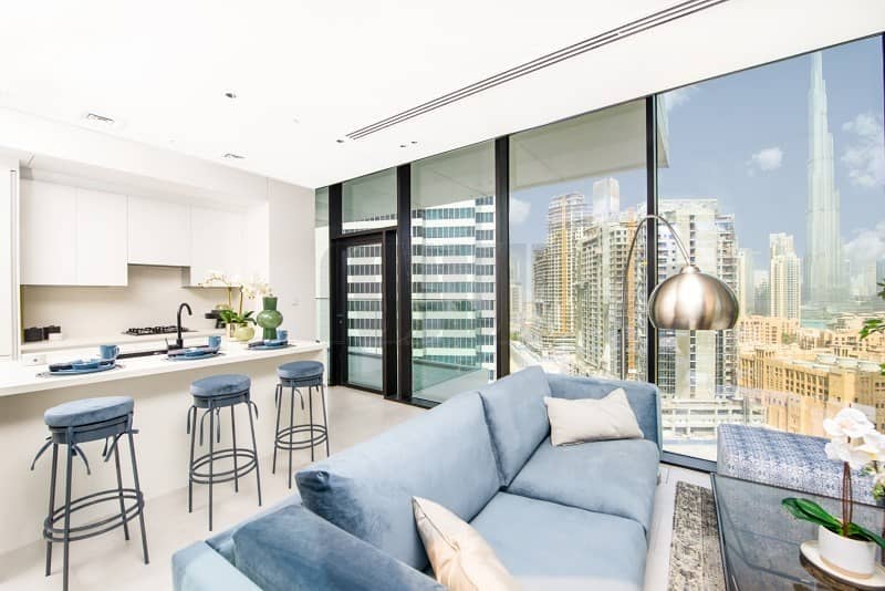 Stunning 2BR with Luxury Finish | Full Canal View