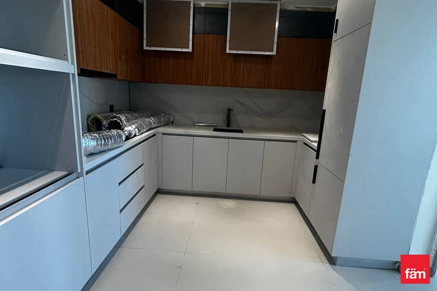 High Floor | Marina Skyline View | Corner Unit - Image 2