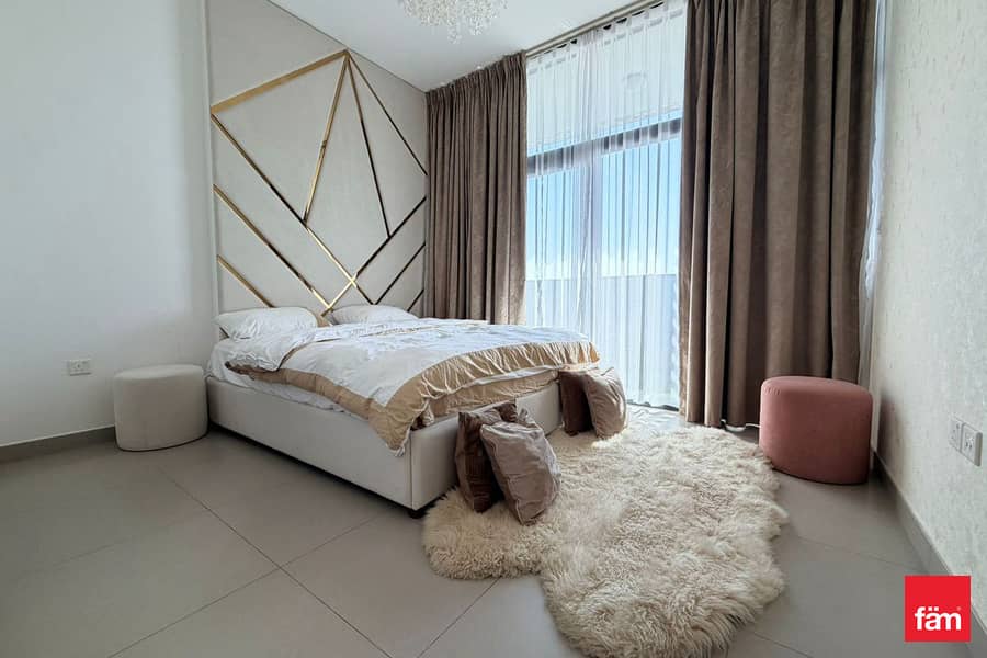 Pool N Villa View | Luxury 2bd | Ready To Move Pool N Villa View | Luxury 2bd | Ready To Move