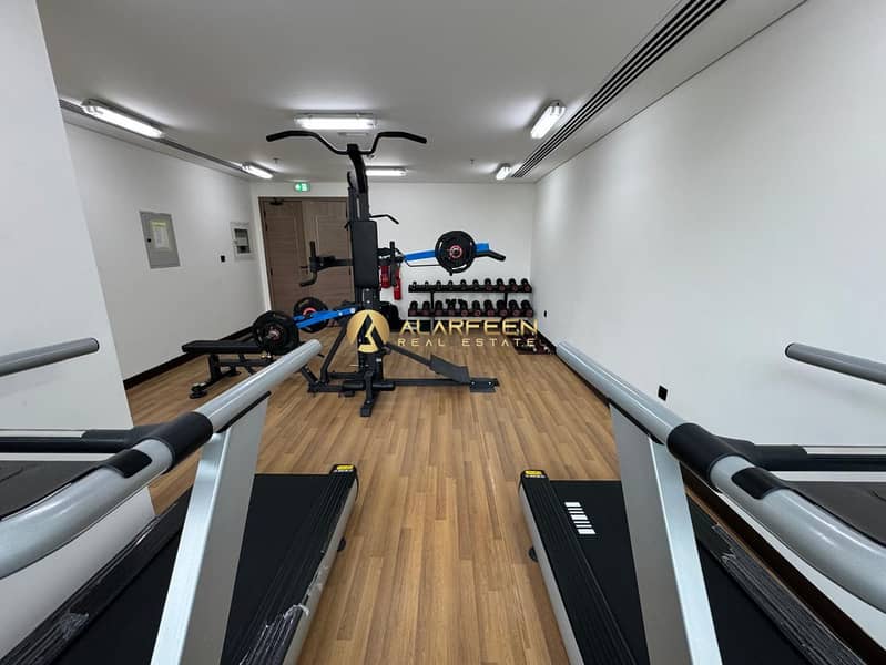 Study Room | Spacious and New | Big Terrace - Image 2