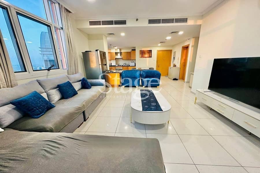 SPACIOUS l HIGH FLOOR l VACANT ON TRANSFER SPACIOUS l HIGH FLOOR l VACANT ON TRANSFER