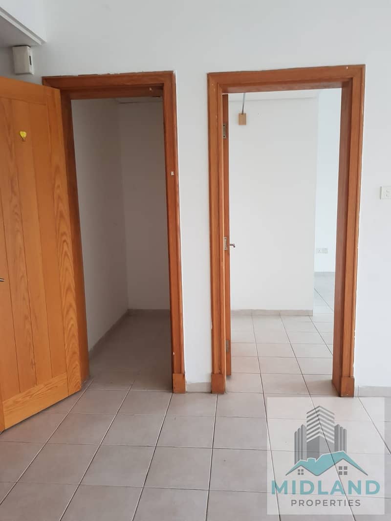 Unfurnished 1 Bedroom Apartment for Rent | Discovery Garden, Jabal Ali First