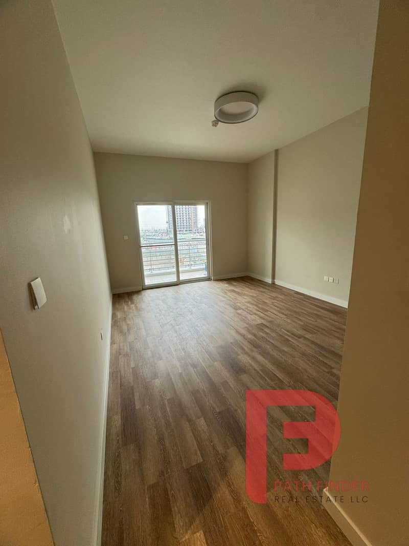 Spacious 1BHK Apartment | Prime Location | Move-In Ready | Well-Maintained - Image 10